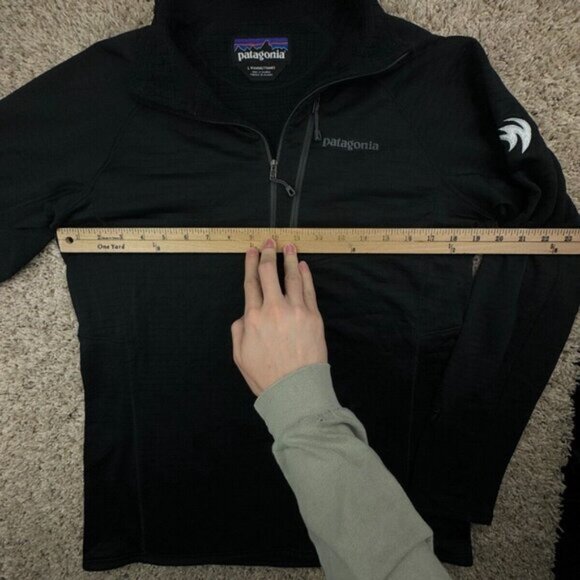 Patagonia Women Large Black Jacket 1/3 Zip Waffle Fleece Lined Chest Polartec - Picture 4 of 13